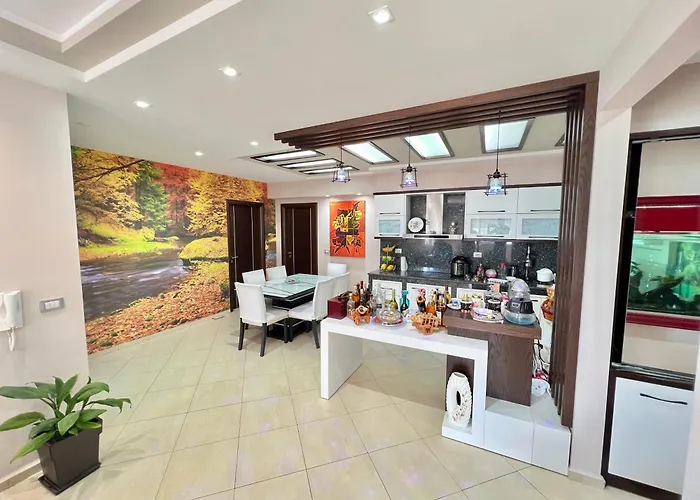 Central Roko Apartment